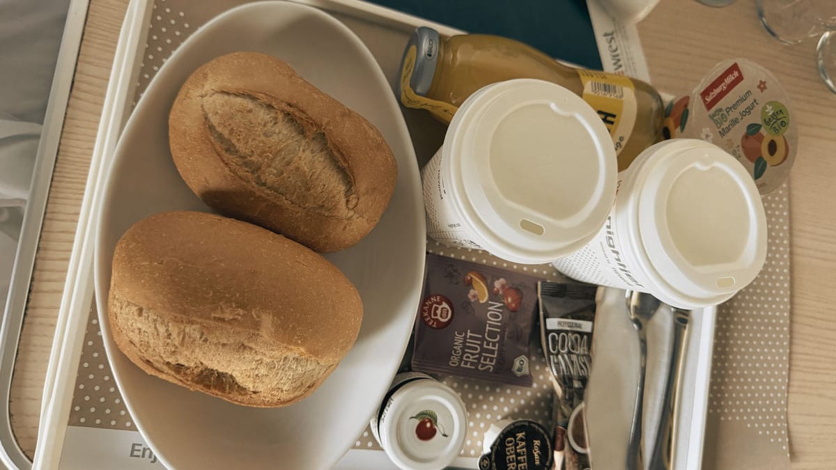 [ÖBB Nightjet] Frühstück