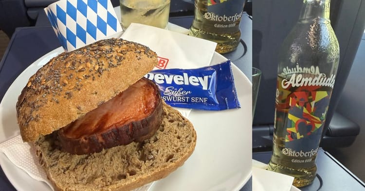 Fleischkäse Bio mit Brötchen, dazu Almdudler Kräuterlimonade